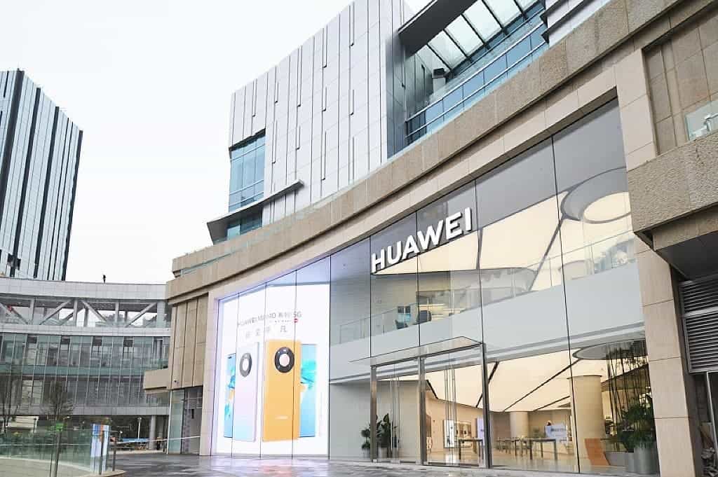 Huawei’s largest flagship store outside China will be in Saudi Arabia –
