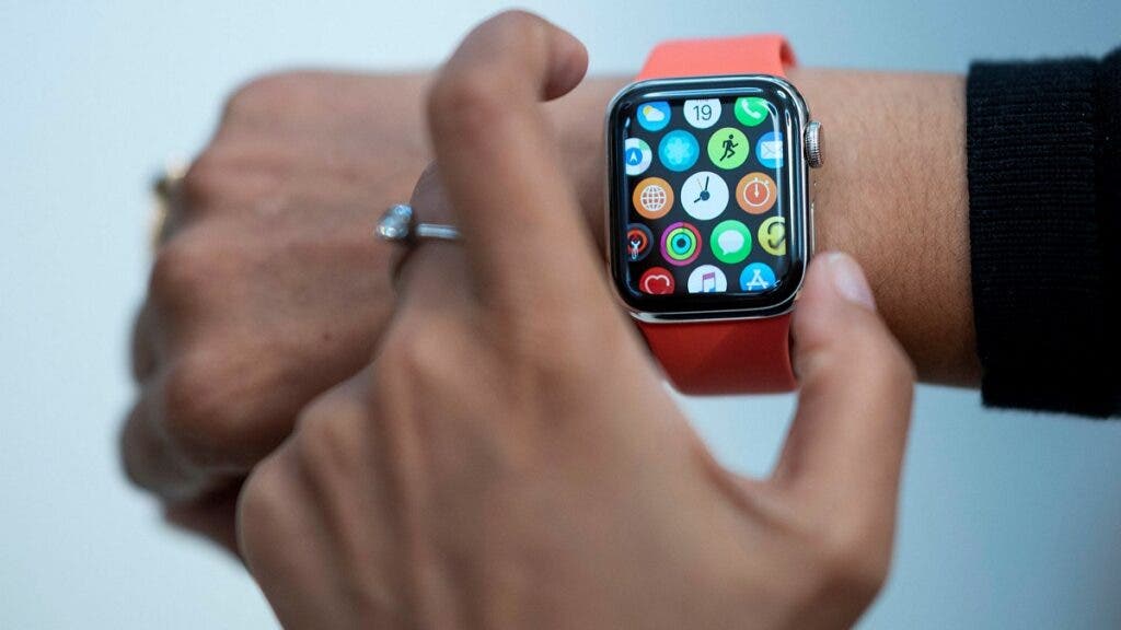 European wearable device market grows by a third, and Apple leads