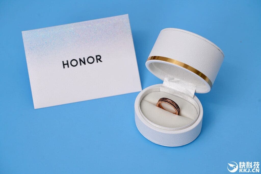 Honor 50 series conference invitation letter arrives with a mysterious ring –