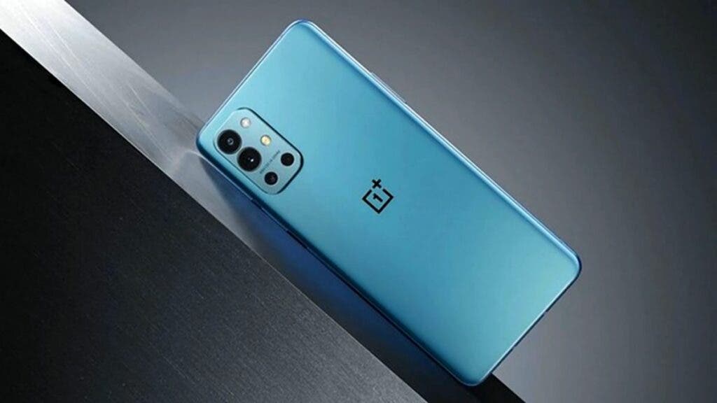 OnePlus 9R is receiving OxygenOS 11.2.1.2 with May security patch