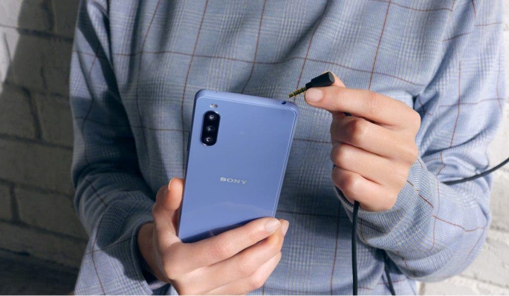 Sony Xperia 10 III is announced as a compact 5G smartphone